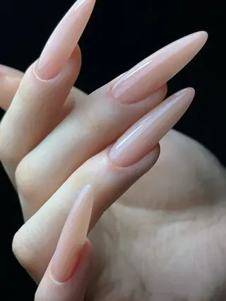 カラー AIN Nailのネイルデザイン