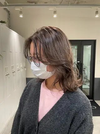 ミディアム .sayo/ 心斎橋のヘアスタイル