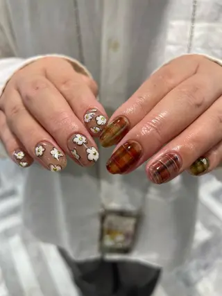 ネイル ユナ🌙 nailのネイルデザイン