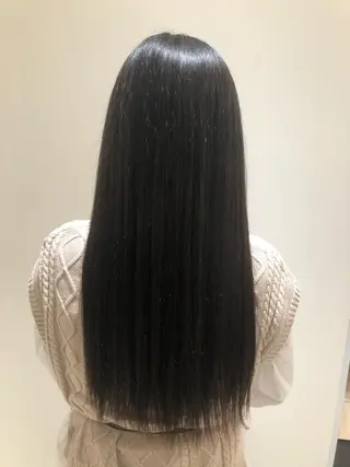 ロング 三輪 珠美のヘアスタイル