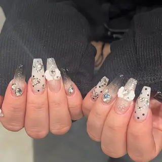 ネイル MODA MANAMIᵕ̈のネイルデザイン