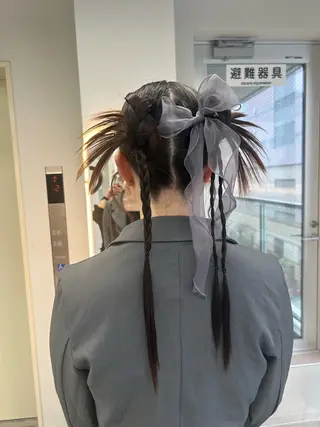 ヘアアレンジ ハイトーン ayane💖のヘアスタイル