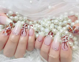 ネイル 🌻 Momoko_のネイルデザイン