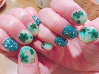 ネイル 田口 美奈のヘアスタイル