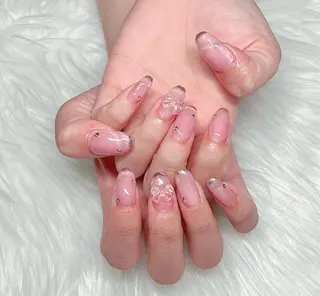 ネイル nail&eye Ariesのネイルデザイン