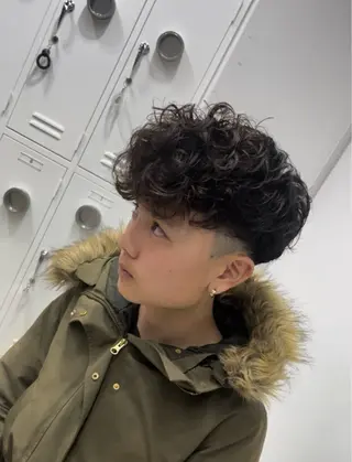 パーマ メンズ 夏果⭐︎fifth 天神 海外風パーマのヘアスタイル