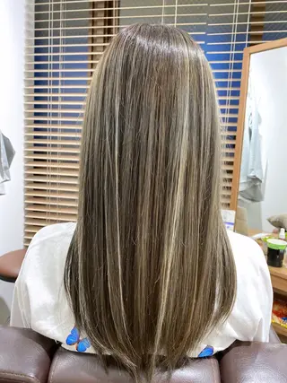ロング カラー ハイライト⭐️上野 高広のヘアスタイル
