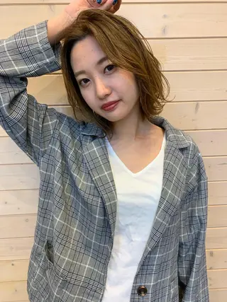 ミディアム カラー パーマ 安達 俊亮のヘアスタイル