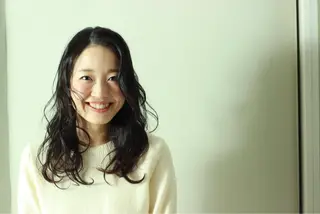 ロング 平尾駅直結/徒歩0分 イノセントヘアのヘアスタイル