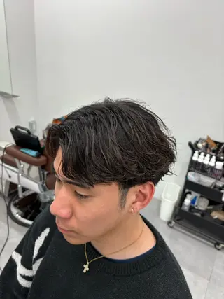 ショート カラー パーマ メンズ 中田 信太郎のヘアスタイル