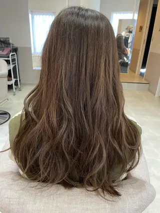 ロング 髪質改善お任せ ください♪ひとみのヘアスタイル