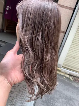 ミディアム カラー 西村あきや トレンド韓国ヘアのヘアスタイル