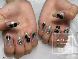 ネイル LiB nailのネイルデザイン