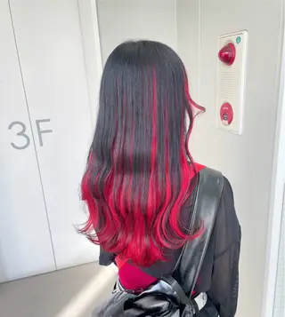 ロング カラー ヘアアレンジ 艶髪✨寒色カラー✨ 翁長孝輔のヘアスタイル