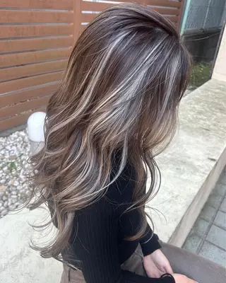 カラー SALOWIN新宿三丁目店所属・新宿/ハイライト/ 透明感カラー/りきやのヘアスタイル