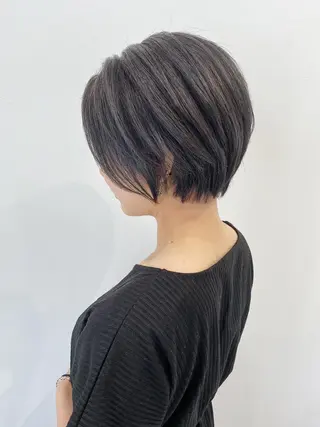 ショート カラー 大橋 輝久のヘアスタイル