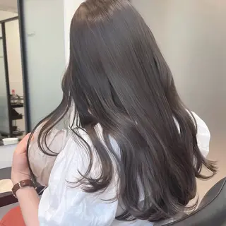 ロング カラー 高橋大樹/グレージュ 透明感/髪質改善のヘアスタイル