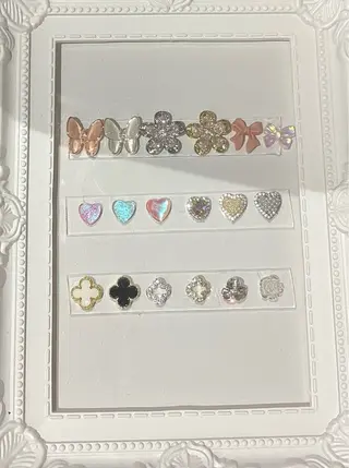 ネイル クレアラルーチェ 博多駅前店のネイルデザイン