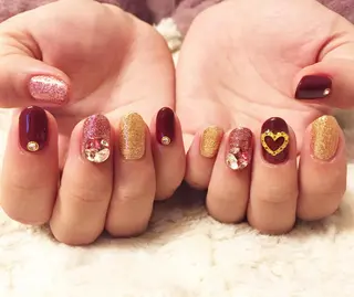 ネイル 東 千夏のネイルデザイン