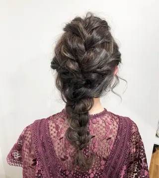セミロング カラー ヘアアレンジ Le/a谷町 野上幹太のヘアスタイル