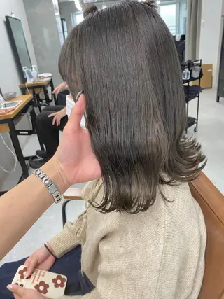 セミロング カラー ヘアアレンジ 🌷FUKA🌷 まろやかハイトーンのヘアスタイル