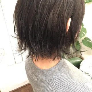 ショート カラー 阪本 美紀のヘアスタイル