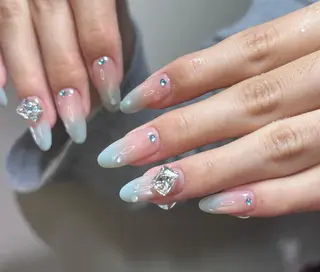 ネイル エリ🫧 nail池袋東口のネイルデザイン
