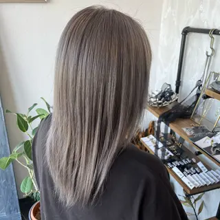 セミロング カットモデル✂️ ゆうかのヘアスタイル