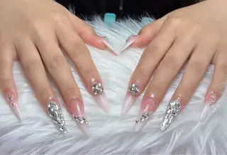 ネイル 小島 千尋のネイルデザイン