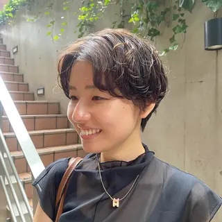 ショート 大人可愛い♡コテ巻き パーマ🌼杉田 萌恵のヘアスタイル