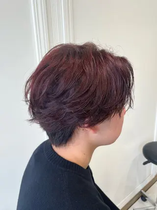 カラー 川合 絢子のヘアスタイル