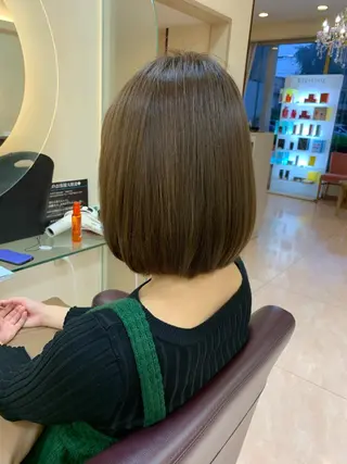 ショート カラー 中根　いち 美髪を作るプロのヘアスタイル