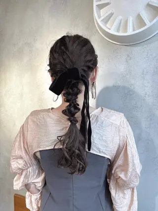 ロング ヘアアレンジ 梅田美容室 山崎海波のヘアスタイル