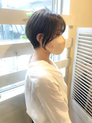 ショート コテ巻き風パーマ /志村大成のヘアスタイル