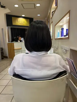 ミディアム イソベ ミズキのヘアスタイル