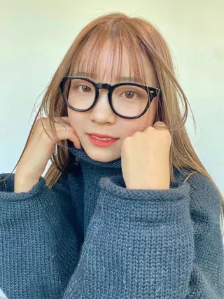 ロング オカモト ケイのヘアスタイル