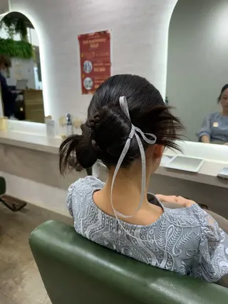 セミロング ヘアアレンジ 縮毛矯正/ /関内/あべももこのヘアスタイル