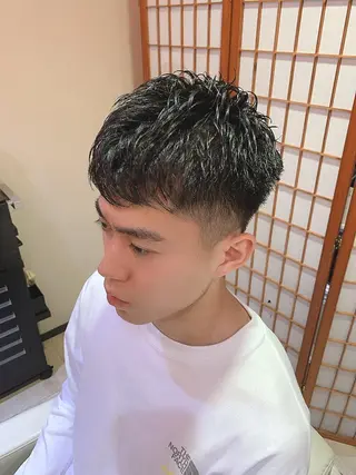 ヘアアレンジ メンズ 韓国風🇰🇷うる艶 レイヤー/海青🫧のヘアスタイル