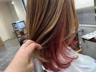 ミディアム カラー 長内 大明のヘアスタイル