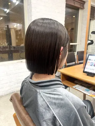 ショート 🎧パーソナルケア/ 透明感カラー/ミユのヘアスタイル