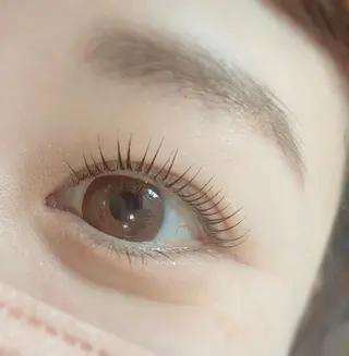 マツエク・マツパ まつ毛の悩み解消 Dacha吉岡の眉毛・アイブロウイメージ