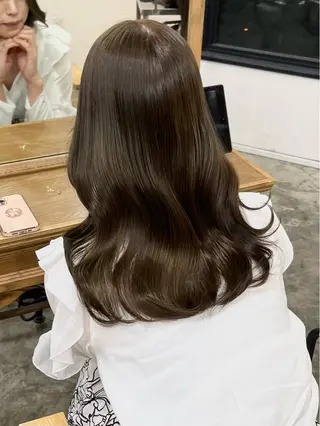 セミロング カラー キダアヤカ/ 梅田/ベージュカラーのヘアスタイル