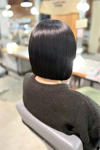 ミディアム カラー 菊地 紗矢のヘアスタイル
