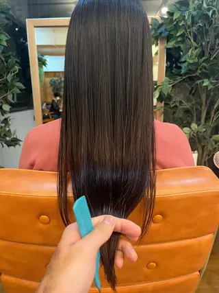 ロング ⚪️髪質改善 縮毛 店長 コウ⚪️のヘアスタイル