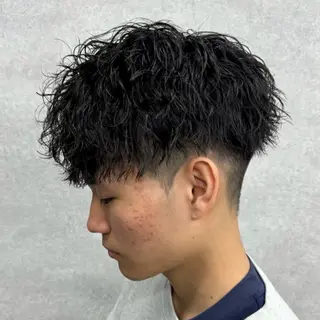 パーマ メンズ 🔥フェザーパーマ 特化🔥勇斗のヘアスタイル
