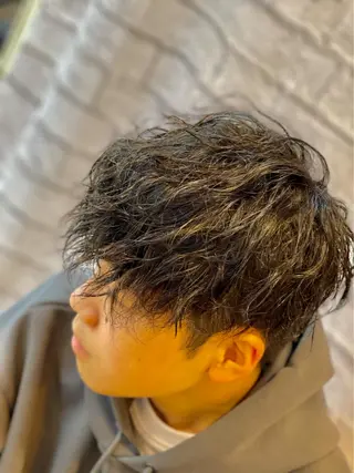 ミディアム パーマ メンズ 【メンズ限定】 旭岡亘哉のヘアスタイル