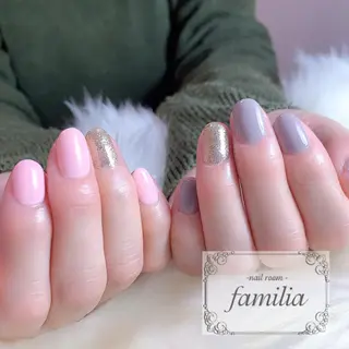 ネイル -nailroom- familiaのネイルデザイン
