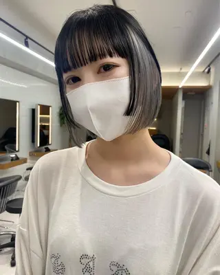 ショート カラー センターパート/ 暖色カラーayuのヘアスタイル