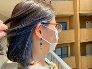 ショート カラー LILIS hair designのヘアスタイル