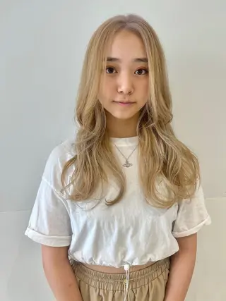 ロング カラー 宮永 智香のヘアスタイル